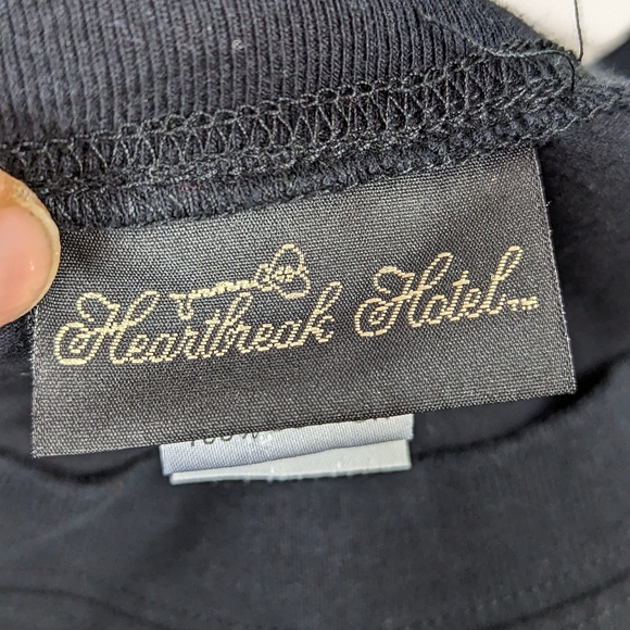 Elvis in Hawaii Live Satellite Broadcast of The King 2XL - Picture 4 of 10